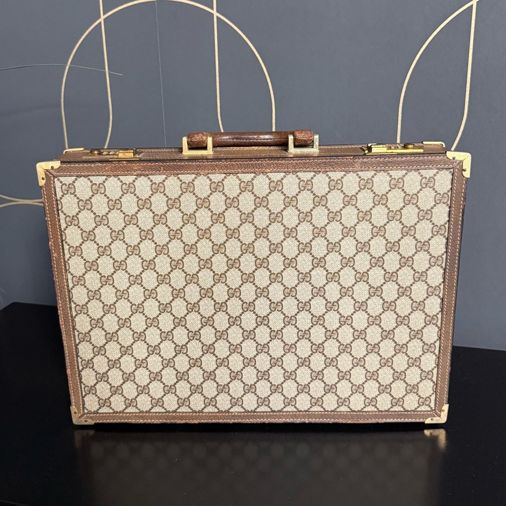 Gucci authentic vintage small trunk supreme coated canvas document case - Picture 16 of 16